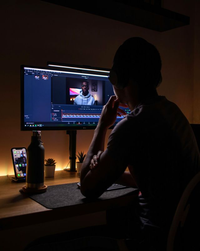 เทคนิคตัดต่อวีดีโอสำหรับลง YouTube เพิ่มความน่าสนใจและยอดวิวให้พุ่งสูง